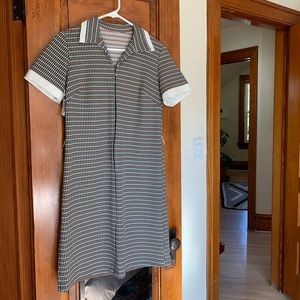 60’s 70’s green shift dress! Groovy vintage outfit